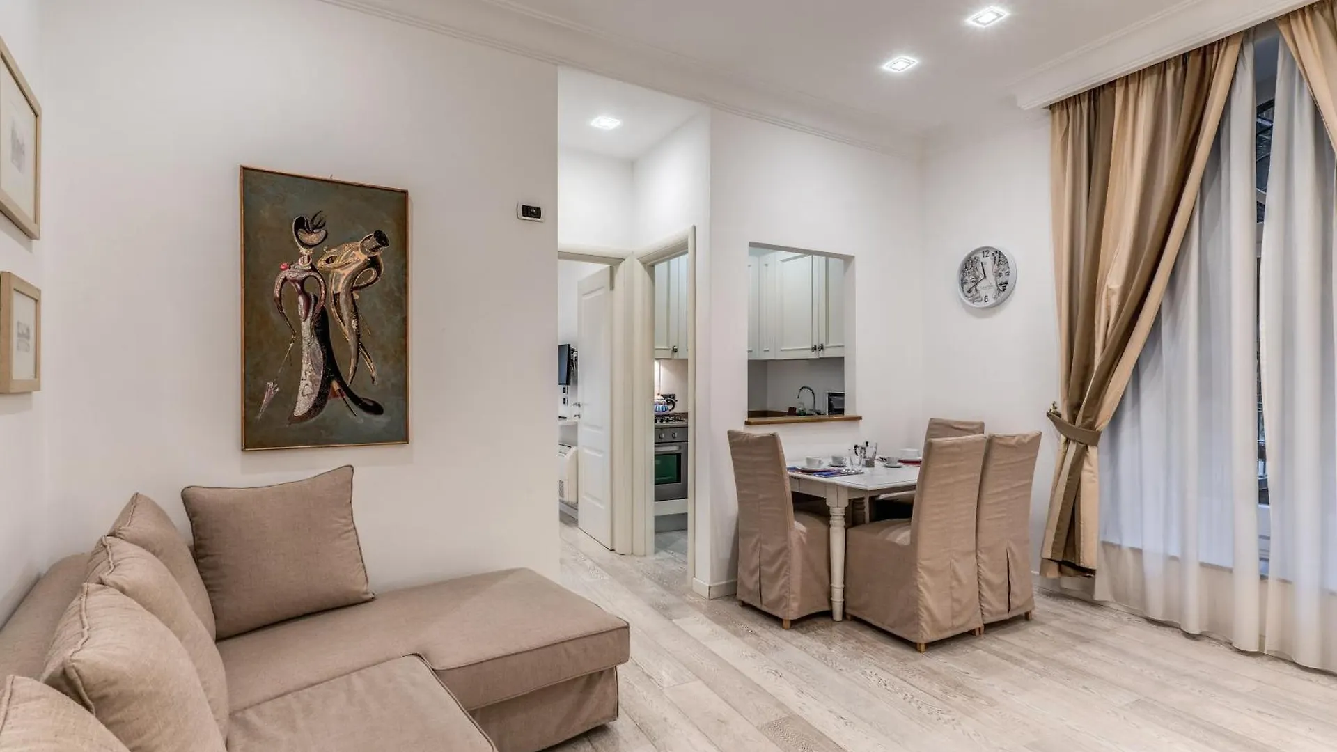 Ciancaleoni Gruppo M&L Apartments Roma 0*,  Italia