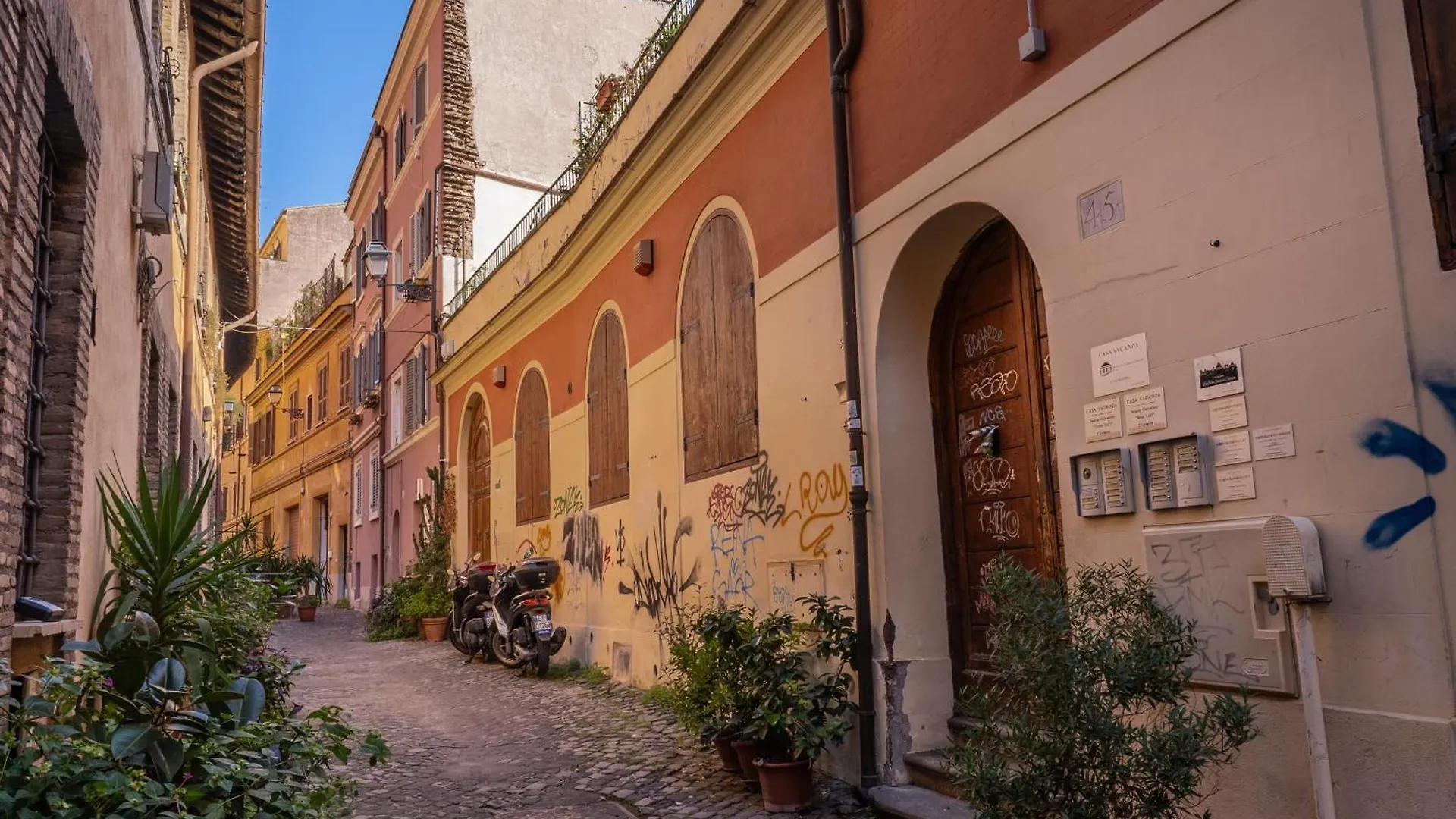 Ciancaleoni Gruppo M&L Apartments Roma