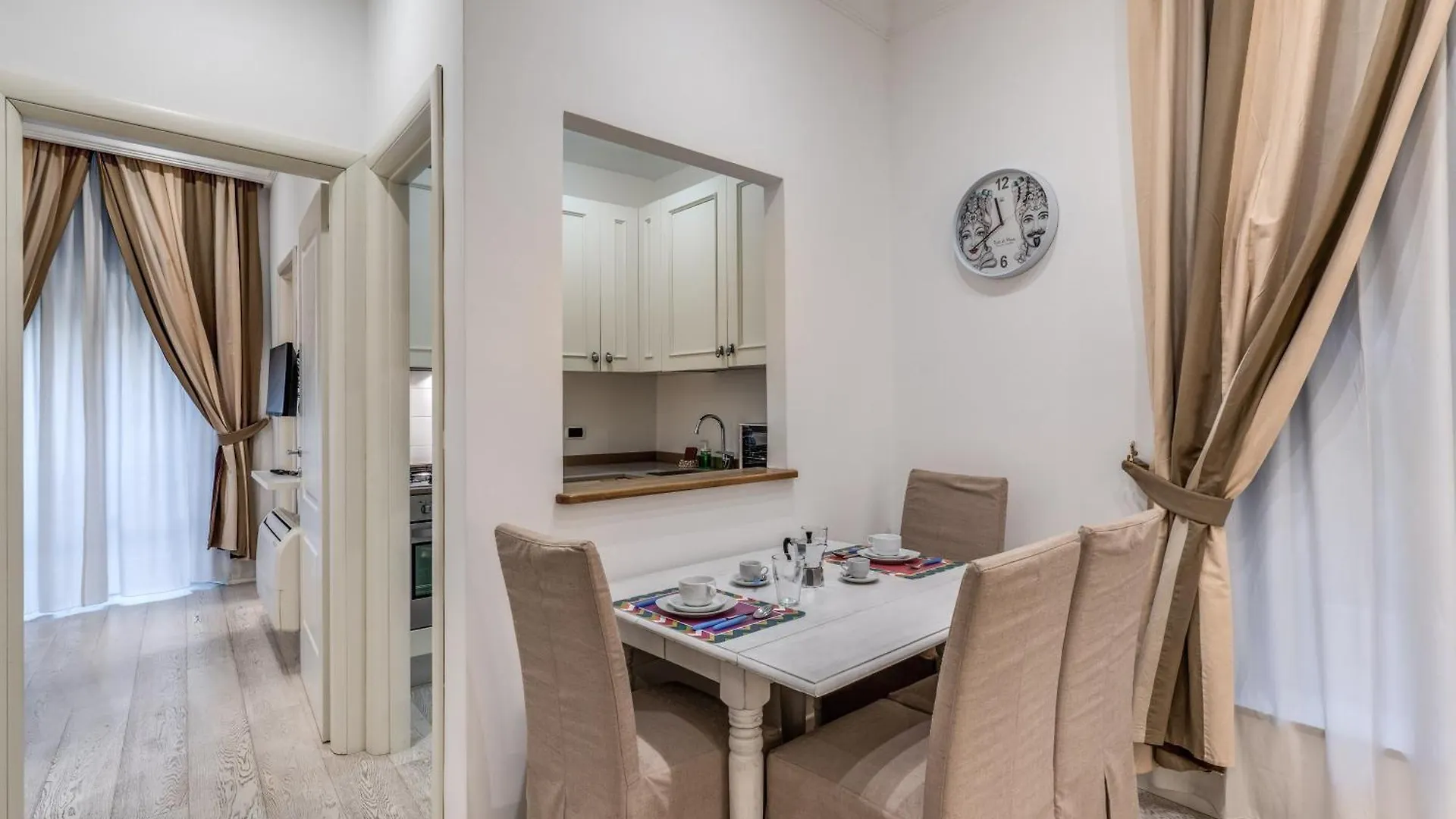 Ciancaleoni Gruppo M&L Apartments Roma 0*,  Italia