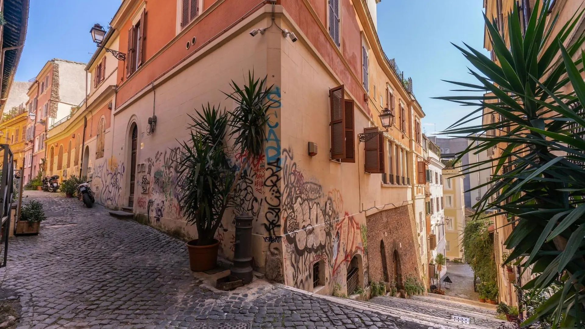 Ciancaleoni Gruppo M&L Apartments Roma
